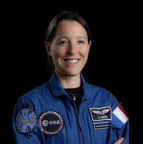 Sophie Adenot became 1st French women and 2nd European women in Spacewalking
